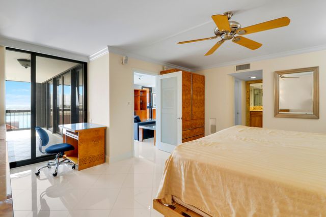 5380 N Ocean Drive 20b, Singer Island, FL 33404
