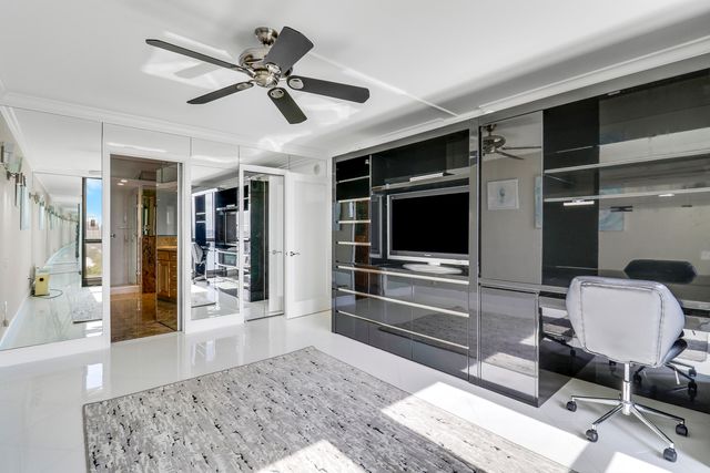 5380 N Ocean Drive 20b, Singer Island, FL 33404