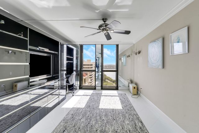 5380 N Ocean Drive 20b, Singer Island, FL 33404
