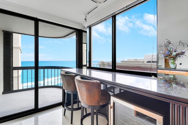 5380 N Ocean Drive 20b, Singer Island, FL 33404