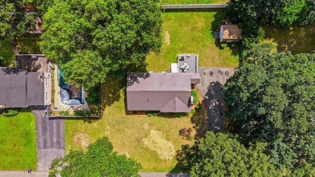 6 Marcus Rd, Wilmington, MA 01887