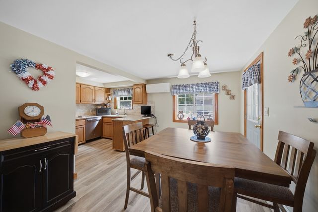 6 Marcus Rd, Wilmington, MA 01887