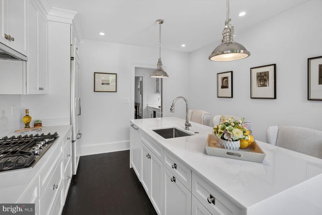 1321 T ST NW, Washington, DC 20009