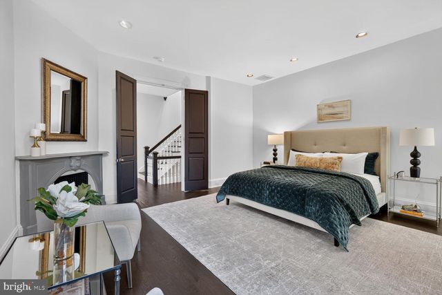 1321 T ST NW, Washington, DC 20009