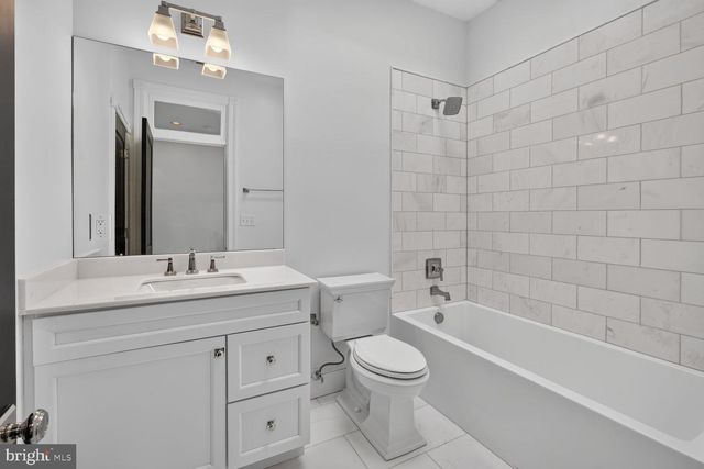 1321 T ST NW, Washington, DC 20009