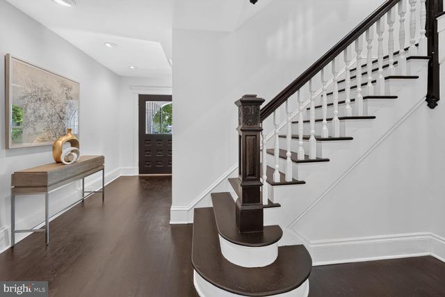 1321 T ST NW, Washington, DC 20009