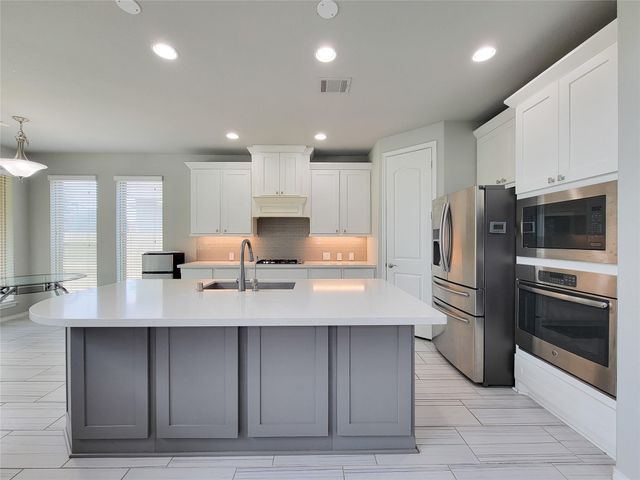 2631 Pecan Creek Lane, Manvel, TX 77578