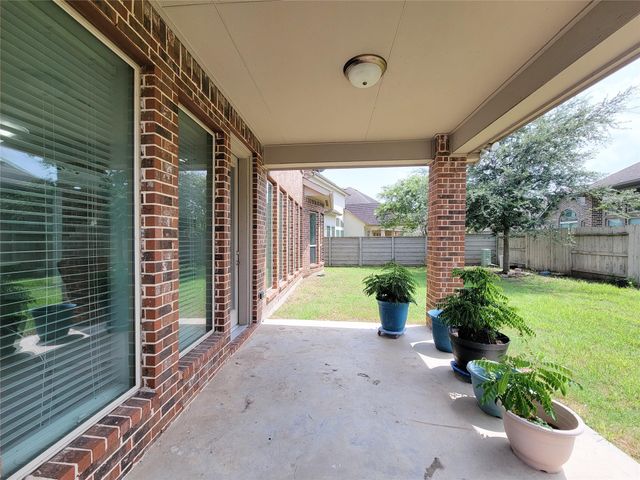 2631 Pecan Creek Lane, Manvel, TX 77578
