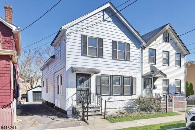 326 Ogden St, City Of Orange Twp., NJ 07050