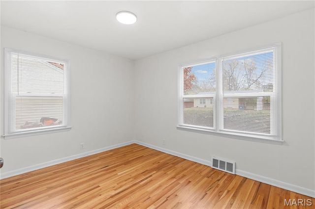 55 La Venta Drive, Florissant, MO 63031