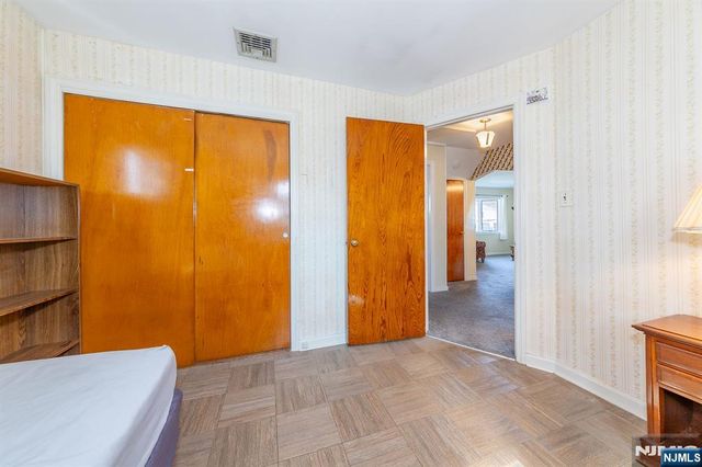 71 Hobart Avenue, Rutherford, NJ 07070