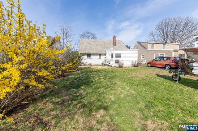71 Hobart Avenue, Rutherford, NJ 07070