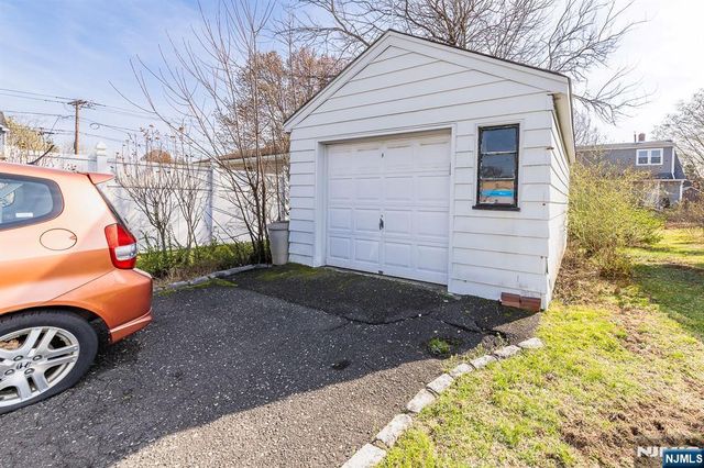 71 Hobart Avenue, Rutherford, NJ 07070