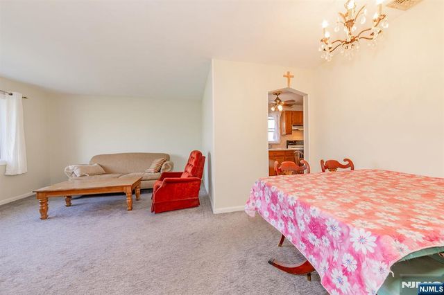 71 Hobart Avenue, Rutherford, NJ 07070