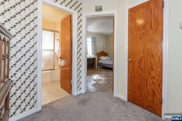 71 Hobart Avenue, Rutherford, NJ 07070