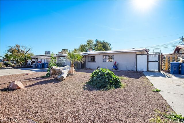 2004 Houston Drive, Las Vegas, NV 89104