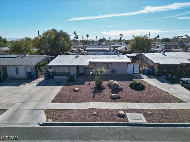 2004 Houston Drive, Las Vegas, NV 89104