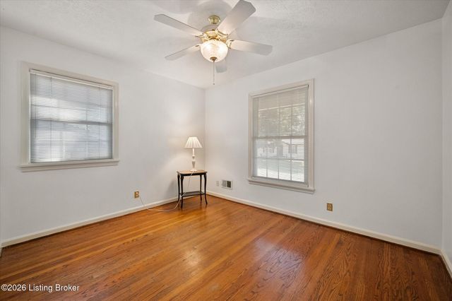3007 Cromarty Way, Louisville, KY 40220