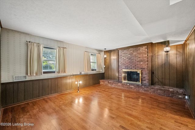 3007 Cromarty Way, Louisville, KY 40220