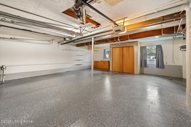 3007 Cromarty Way, Louisville, KY 40220