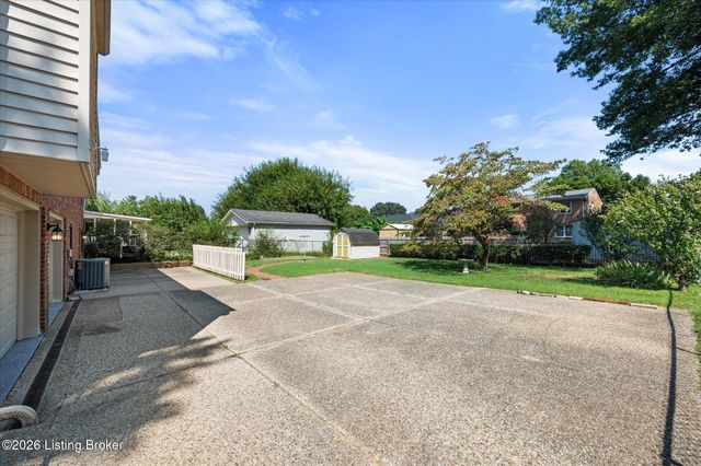 3007 Cromarty Way, Louisville, KY 40220