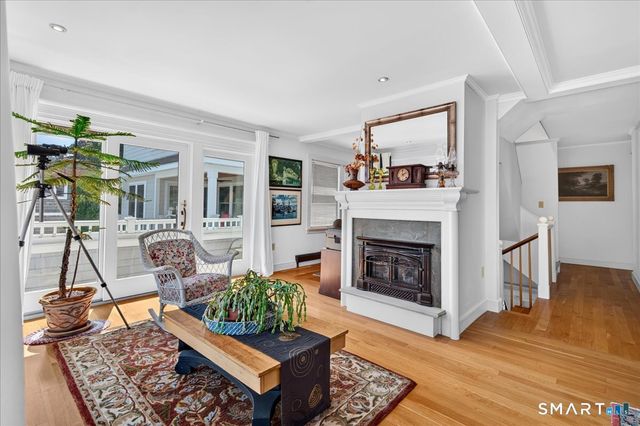 7 Middlefield Street, Groton, CT 06340