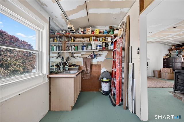 7 Middlefield Street, Groton, CT 06340