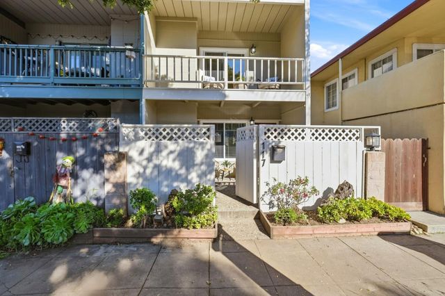 117 Marina Avenue, Aptos, CA 95003