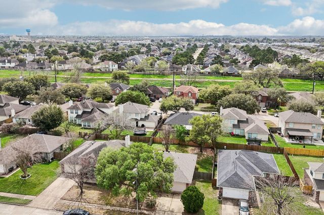 18319 Willow Moss Drive, Katy, TX 77449