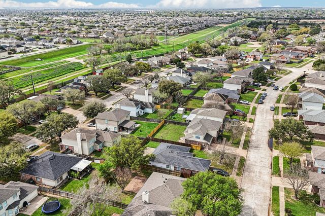 18319 Willow Moss Drive, Katy, TX 77449