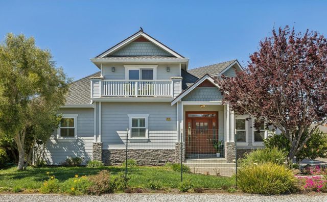 414 Belleville Boulevard, Half Moon Bay, CA 94019