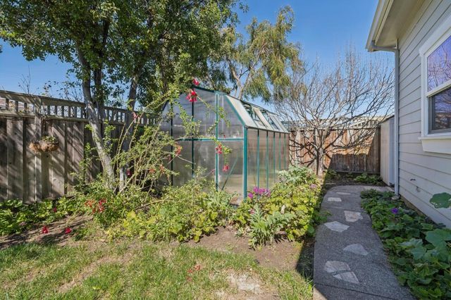 414 Belleville Boulevard, Half Moon Bay, CA 94019