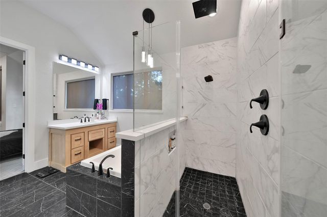 316 Mallory Court, Montgomery, TX 77316
