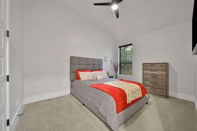 316 Mallory Court, Montgomery, TX 77316