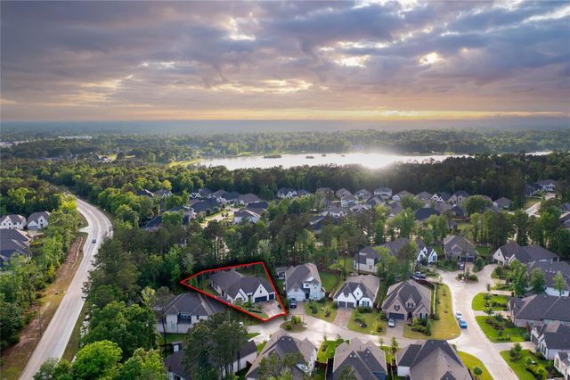 316 Mallory Court, Montgomery, TX 77316