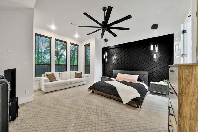 316 Mallory Court, Montgomery, TX 77316