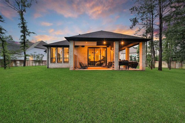 316 Mallory Court, Montgomery, TX 77316