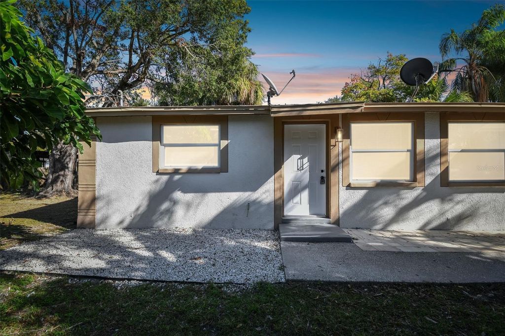 2135 W SAINT CONRAD STREET A, Tampa, FL 33607