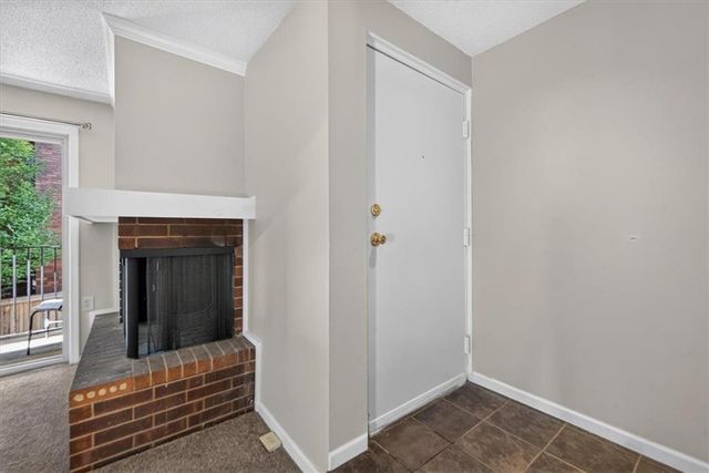 3608 Gillham Road 26, Kansas City, MO 64111