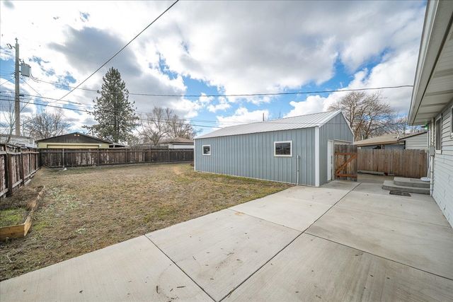 1928 E Decatur Ave, Spokane, WA 99208