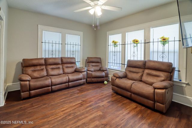 1956 PHOENIX Avenue, Jacksonville, FL 32206
