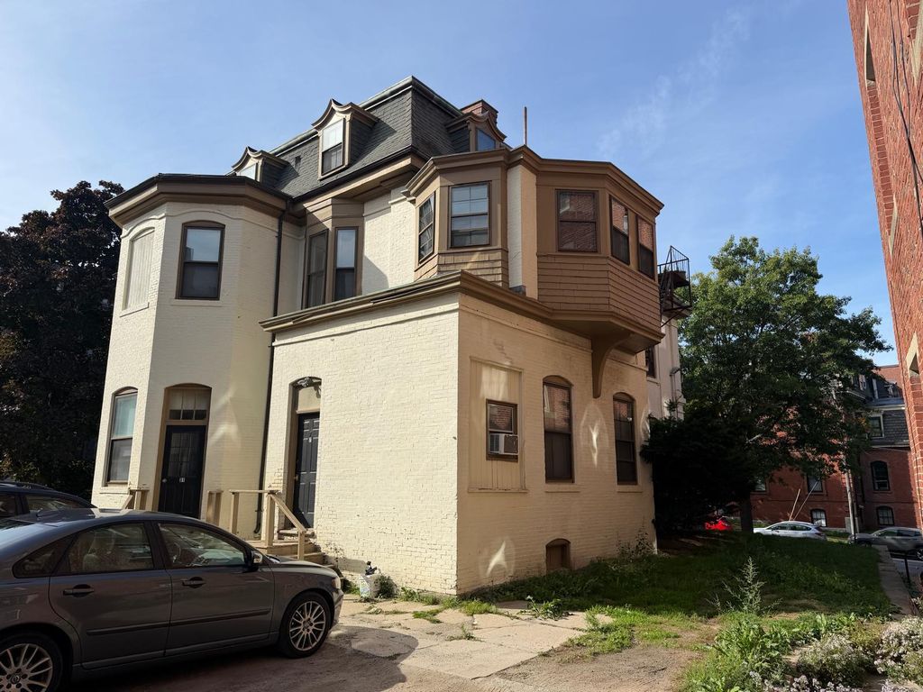 31 Deering Street, Portland, ME 04101 — photo 4