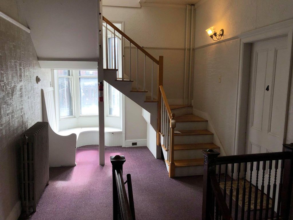 31 Deering Street, Portland, ME 04101 — photo 5