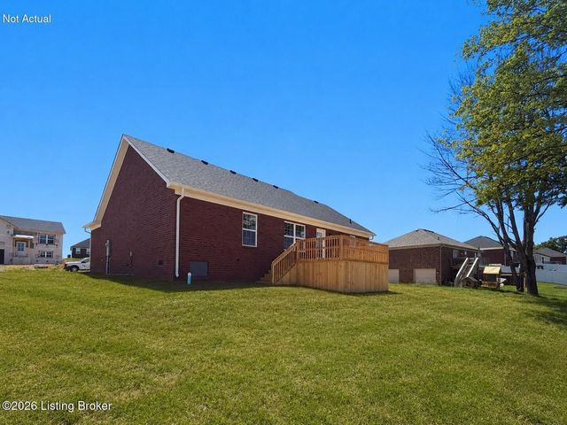 302 Rolling Meadows Ln, Bardstown, KY 40004