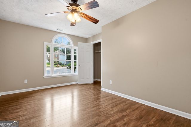 2915 Capot Court, Snellville, GA 30039