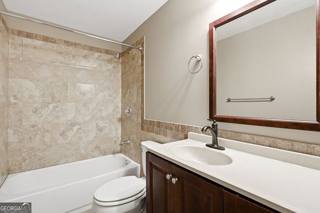 2915 Capot Court, Snellville, GA 30039