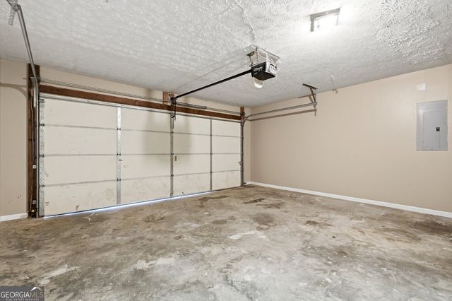 2915 Capot Court, Snellville, GA 30039