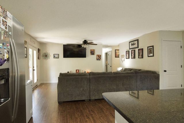 112 Ridgewood Lane, Frankfort, KY 40601