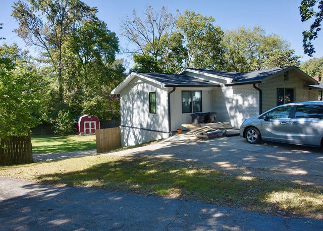 112 Ridgewood Lane, Frankfort, KY 40601