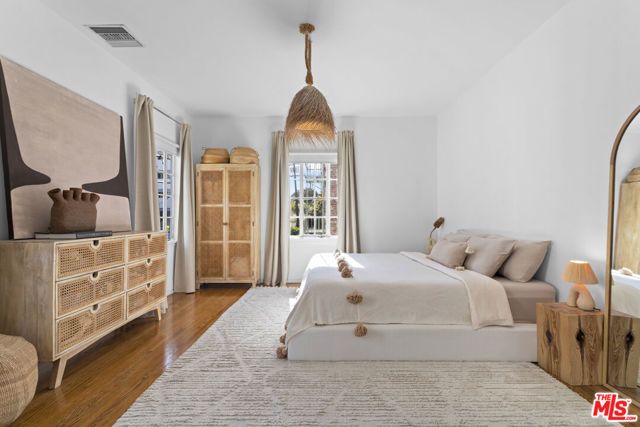 3348 James M Wood Boulevard 10, Los Angeles, CA 90006